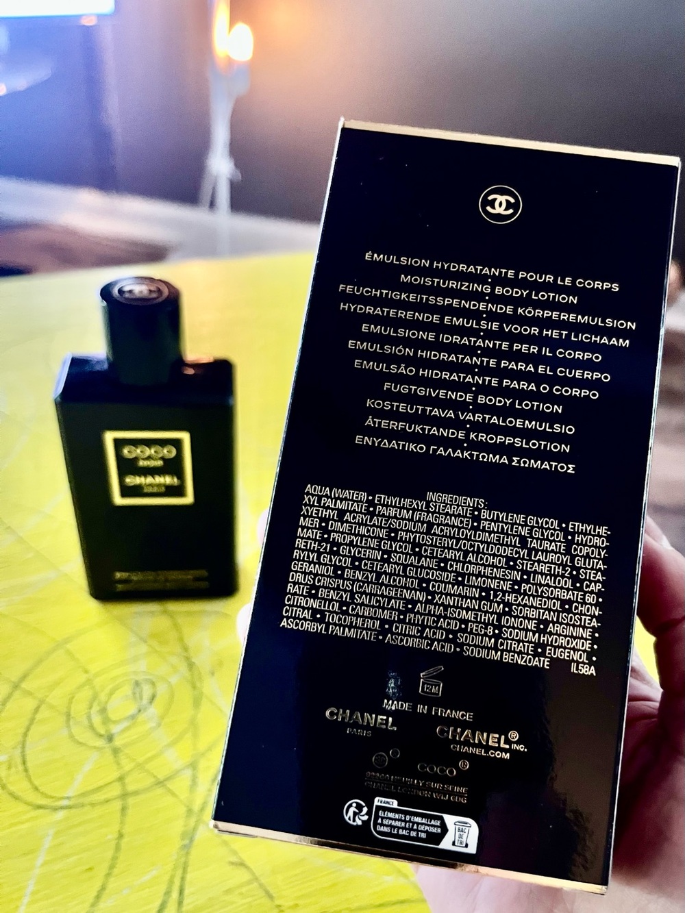 CHANEL Coco Noir Moisturizing Body Lotion - Black & Gold - Picture 5 of 8